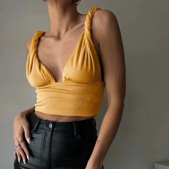 Twist Strap Knit Top - Picture 2 of 5